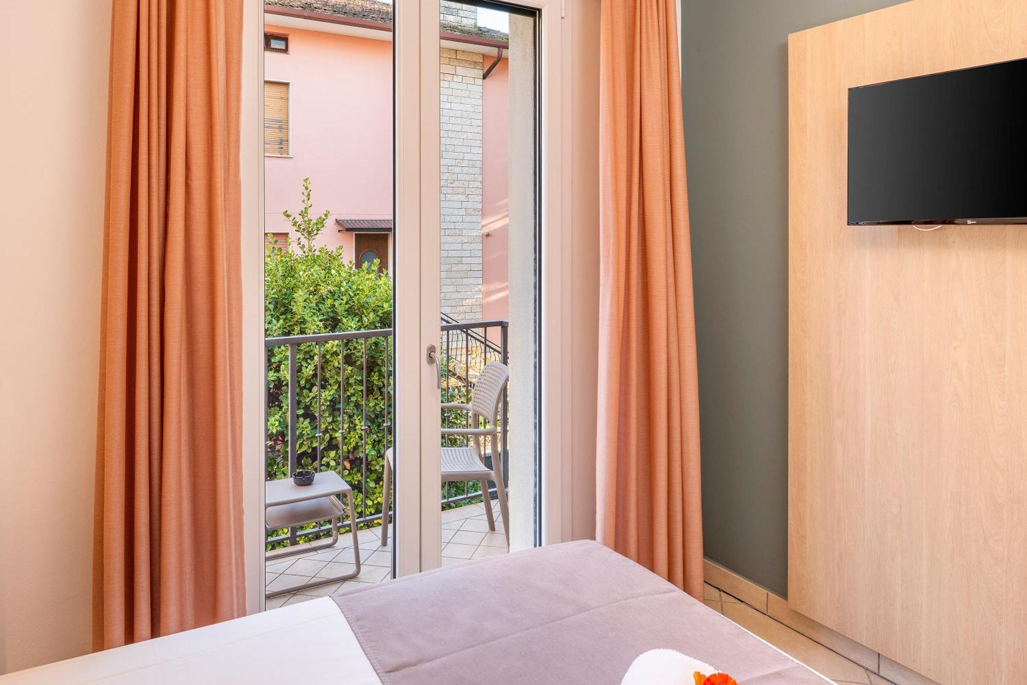 Taormina Suite Bardolino Eksteriør bilde