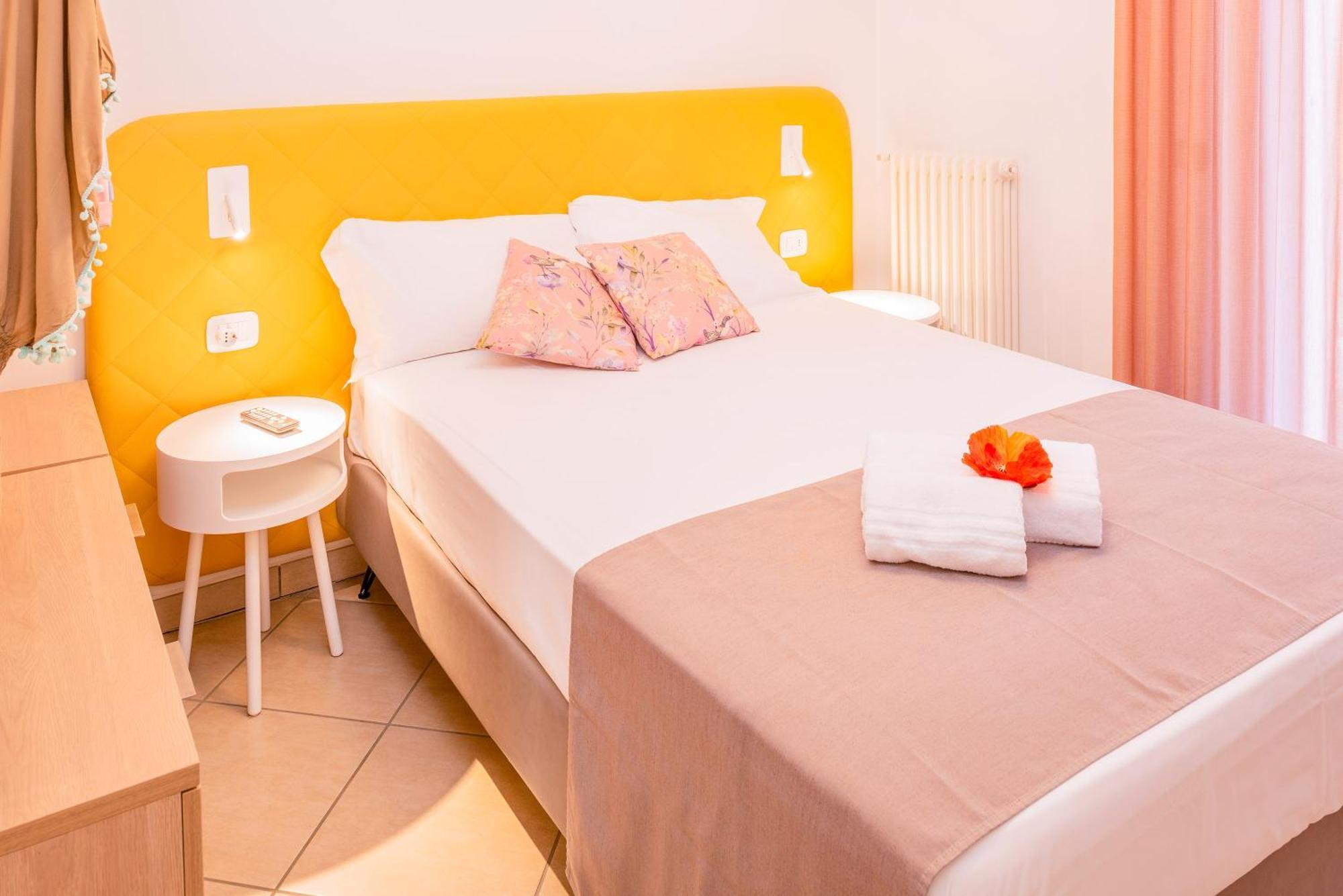 Taormina Suite Bardolino Eksteriør bilde
